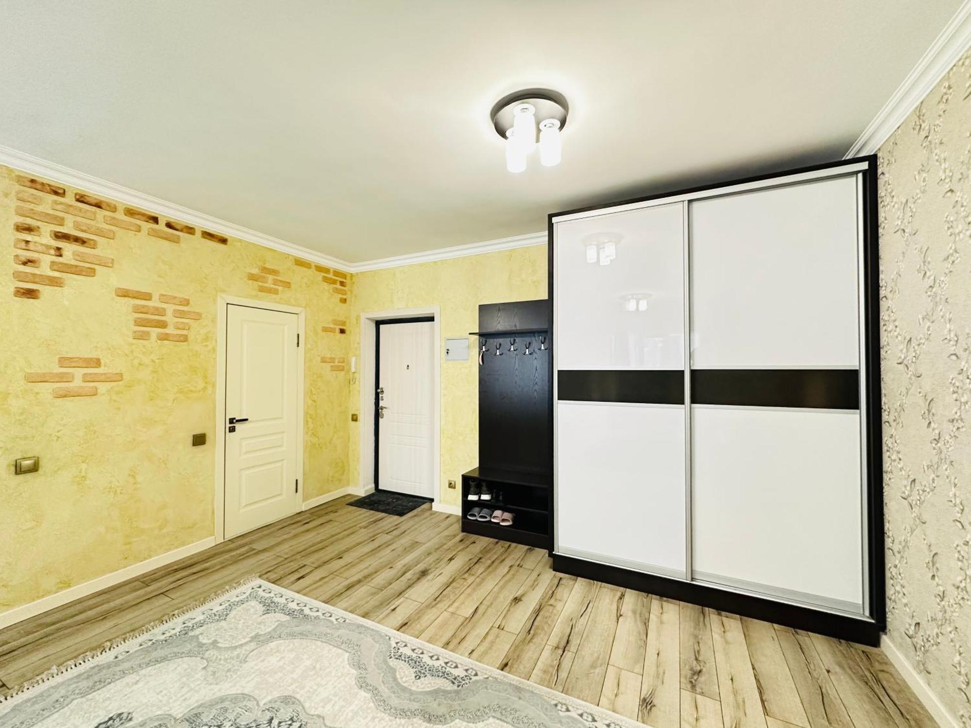 Vostochnyi Park Apartament In The Center Of Almaty Διαμέρισμα Εξωτερικό φωτογραφία