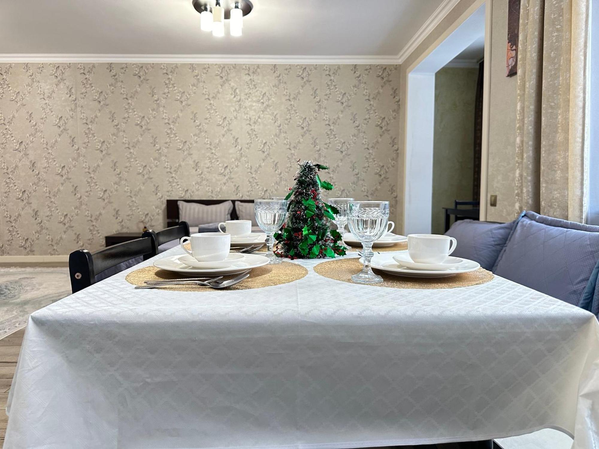 Vostochnyi Park Apartament In The Center Of Almaty Διαμέρισμα Εξωτερικό φωτογραφία