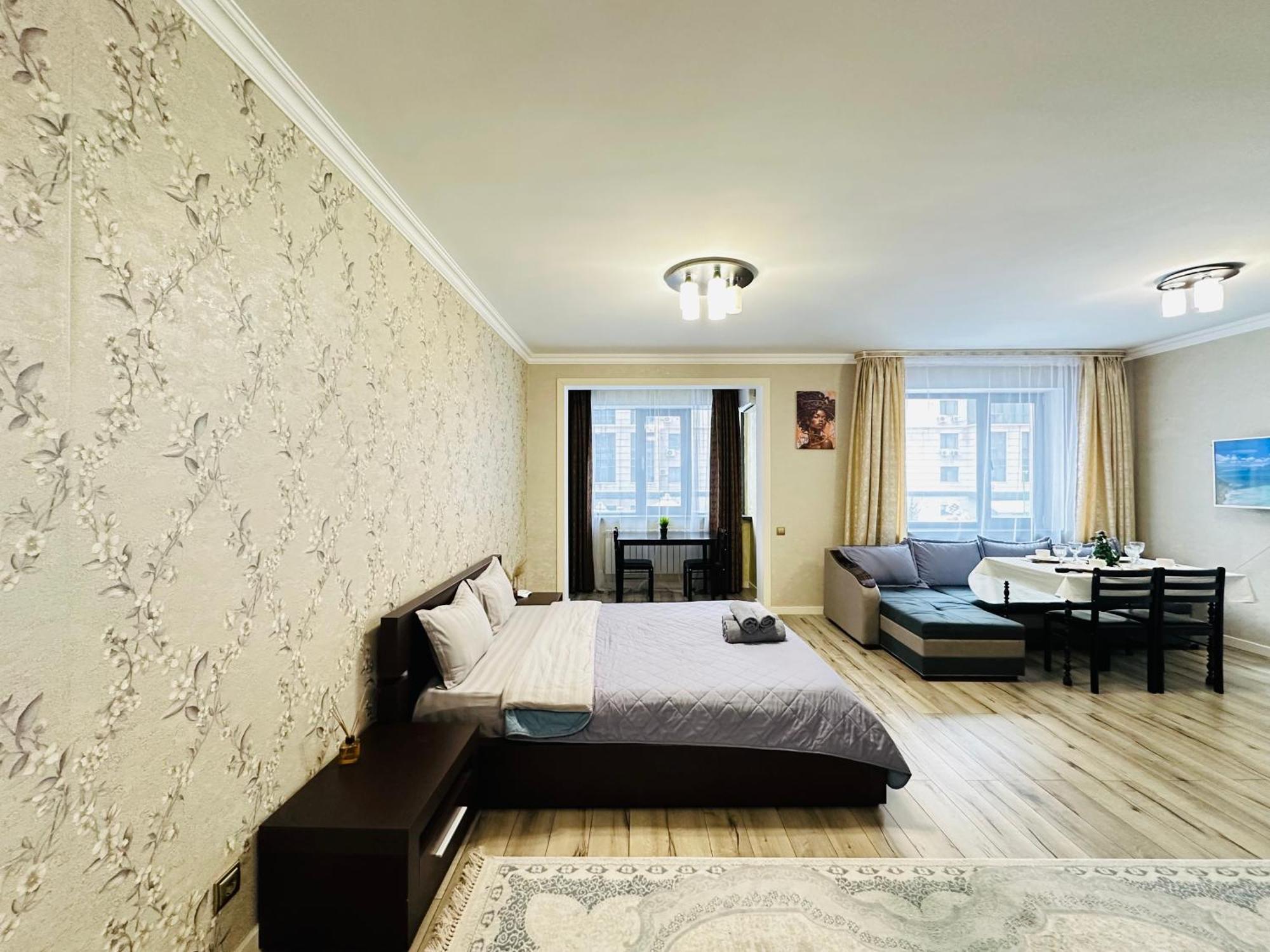 Vostochnyi Park Apartament In The Center Of Almaty Διαμέρισμα Εξωτερικό φωτογραφία