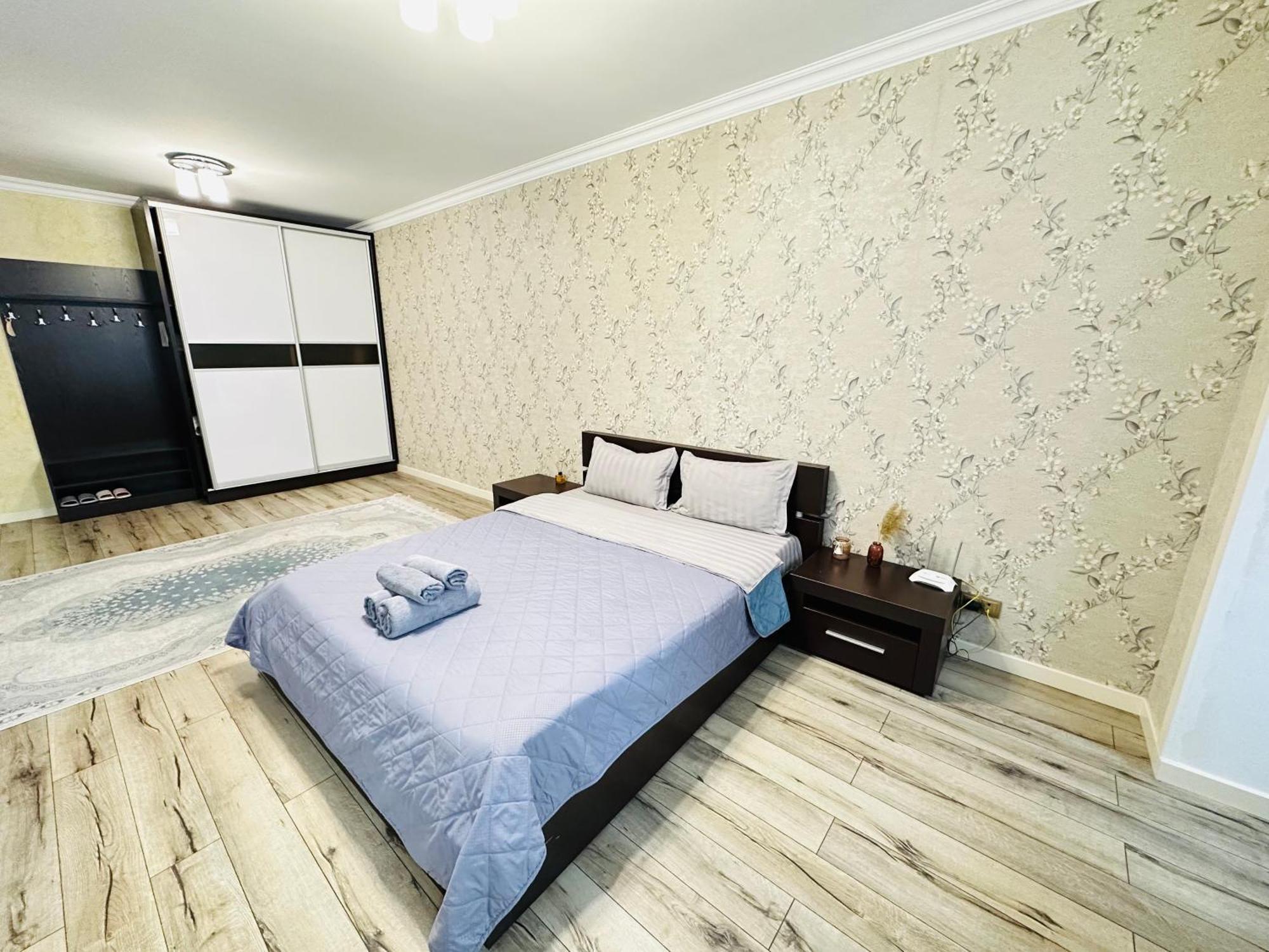 Vostochnyi Park Apartament In The Center Of Almaty Διαμέρισμα Εξωτερικό φωτογραφία